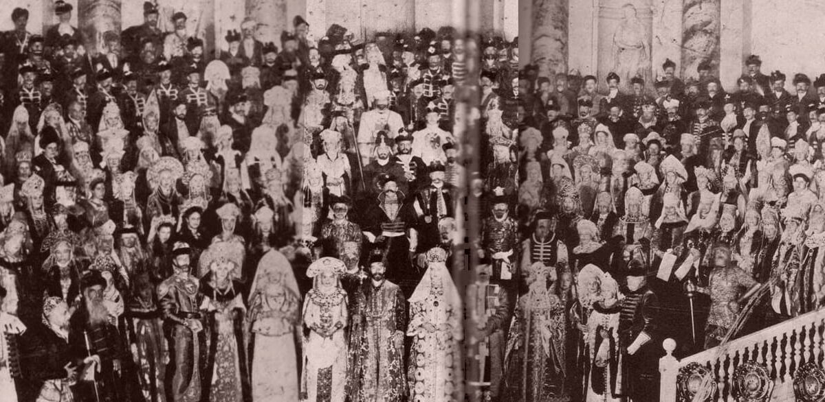 Group photo of the 1903 Russian fancy dress ball