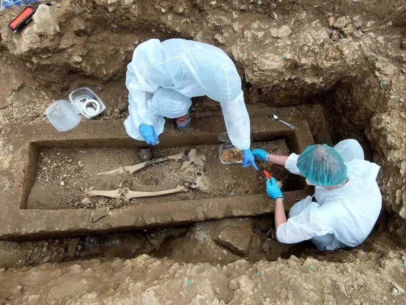 A sealed Iron Age sarcophagus found by archaeologists in Italy, and inside is a perfectly preserved skeleton