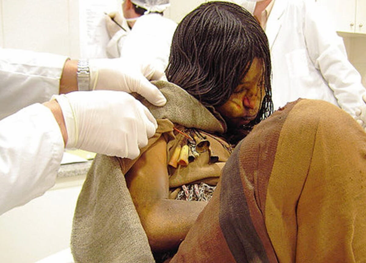 Mummy of another Inca girl sacrificed in a volcano, Llullaillaco in Argentina