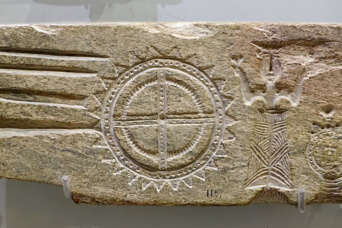 minoan moulds palaikastro first eclipse portable analogic calculator