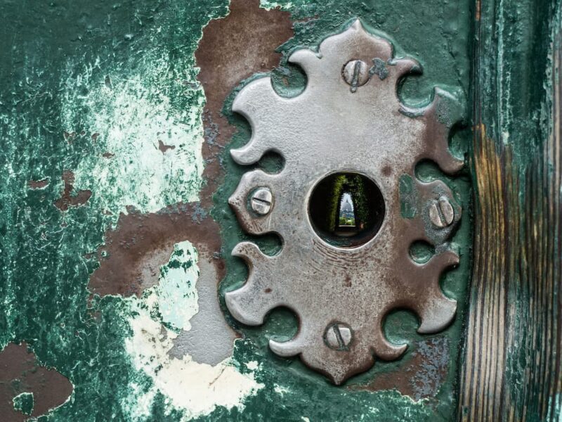 The Keyhole That Lets You See Three Countries in a Line from the Aventine Hill in Rome